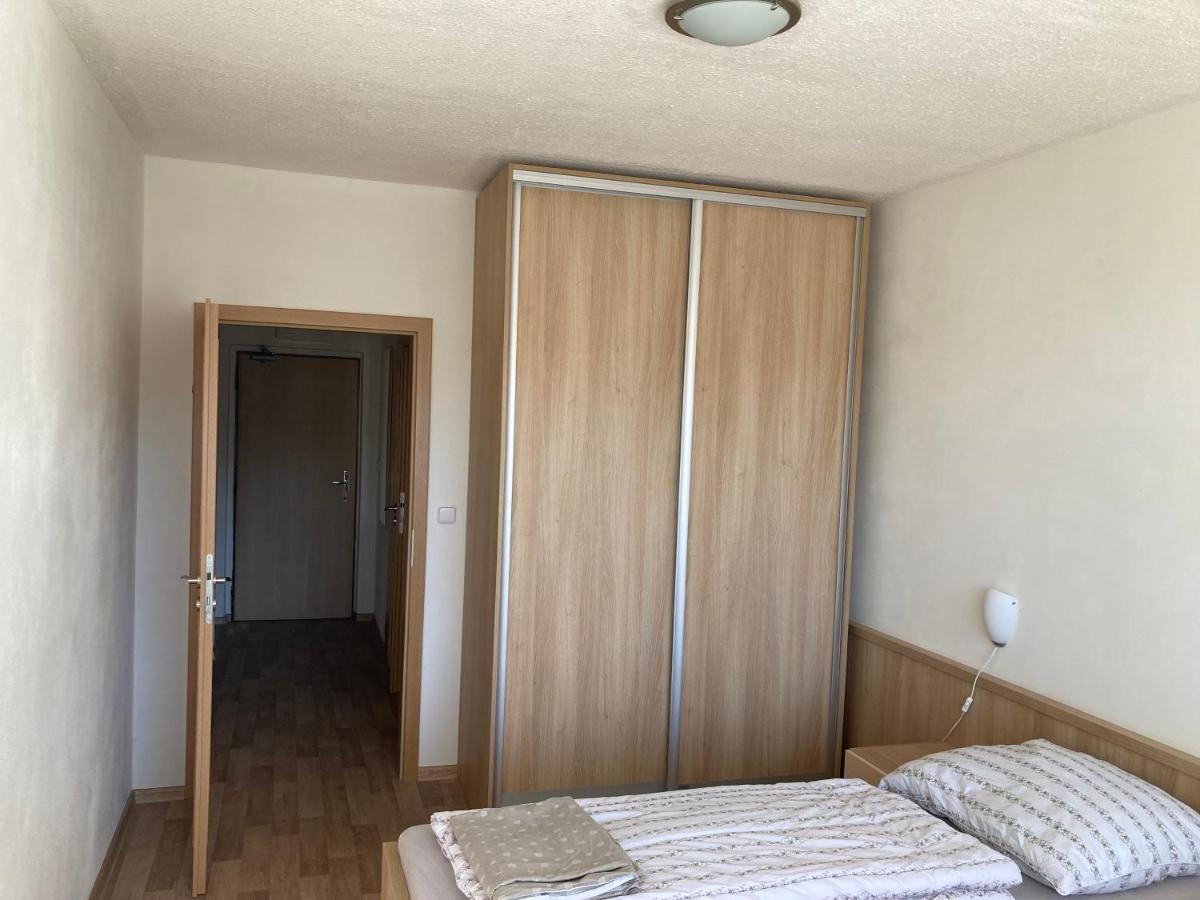 Apartman Vsemina 300 Exterior foto